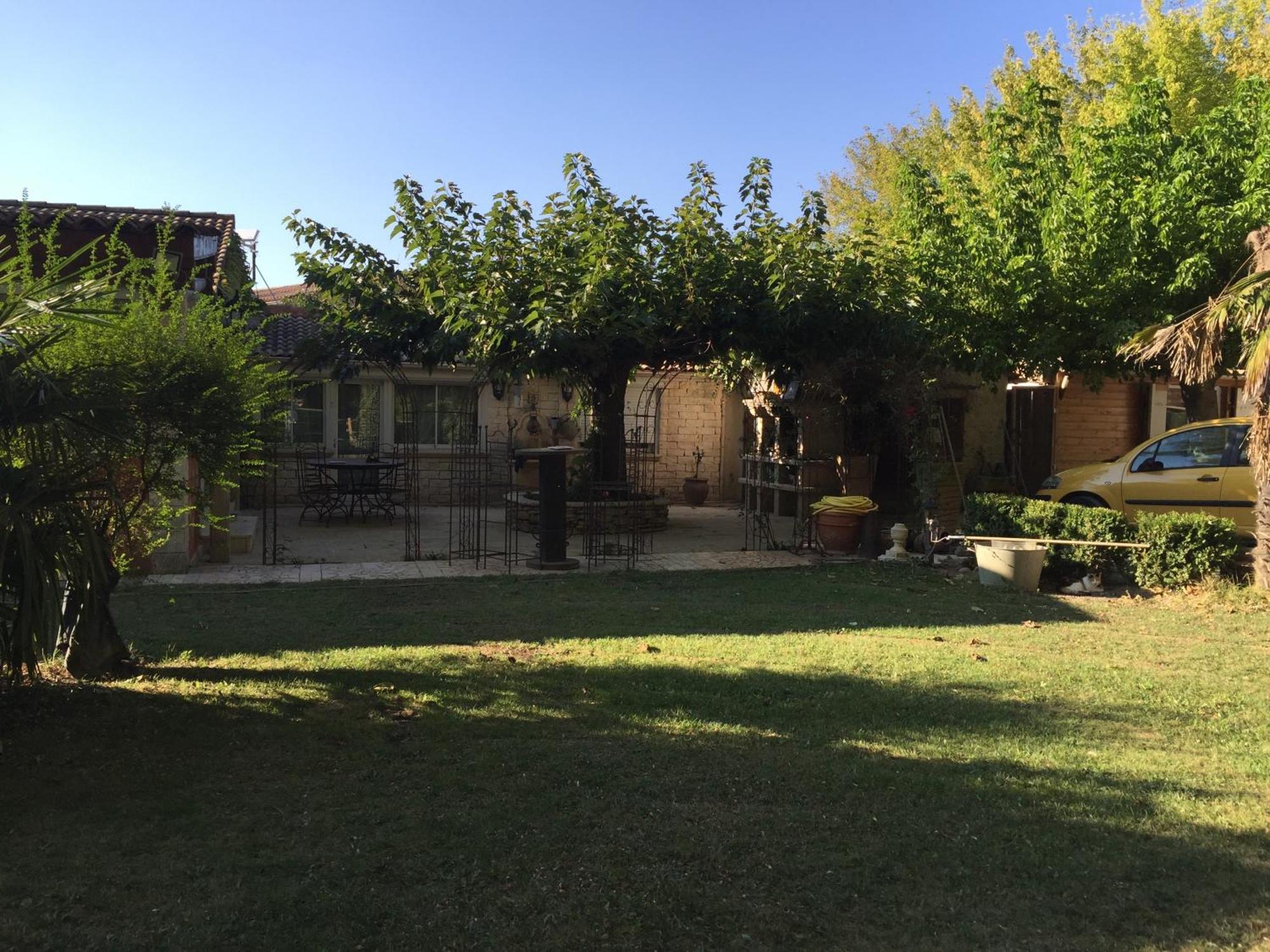 Standing Duplex Full Equipements Ideal Moyen Sejours Le Thor Εξωτερικό φωτογραφία